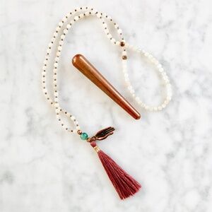 LAST CHANCE‼️NEW Moonstone, Green Aventurine, and Rose Pink Tassel Mala Necklace